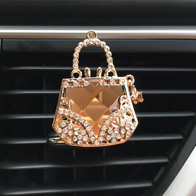 Autó dekoráció Gyémánt pénztárca Autós légfrissítő Auto Outlet Parfüm Clip Autós Illat Diffúzor Bling Crystal Autós Kiegészítők Női Lányok