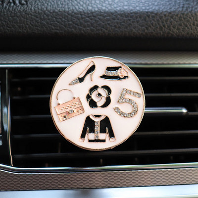 Νέο πορτοφόλι ντεκόρ αυτοκινήτου αποσμητικό αέρα 2021 In Auto Outlet Κλιπ αρώματος Αυτοκινήτου Διαχύτης αρωμάτων αυτοκινήτου Bling Εσωτερικά αξεσουάρ αυτοκινήτου για κορίτσια