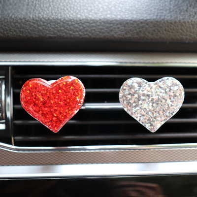 Bling automobilių aksesuarai mergaitėms automobilių aromatų difuzorius Mini širdies formos kvapioji medžiaga automobilių gaivikliams Auto kvepalai automobilių oro ventiliacijos spaustukas
