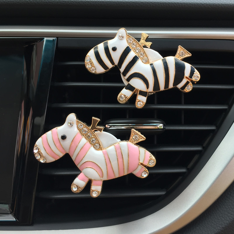 Autó ízesítő illatú légfrissítő az autós aroma diffúzorban légtelenítő klip Diamond aranyos zebra illat autós kiegészítők díszeihez