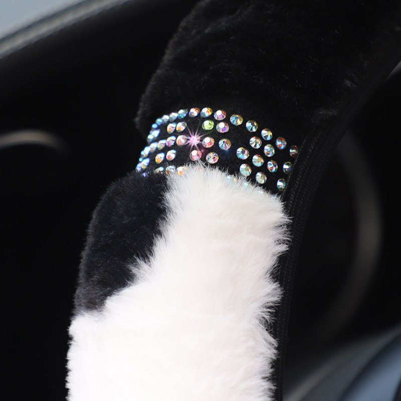 Capa volanului mașinii cu model de vaca de iarnă din pluș cu incrustație de diamante cu capac de mâner universal antiderapant de pluș cald pentru femei fete