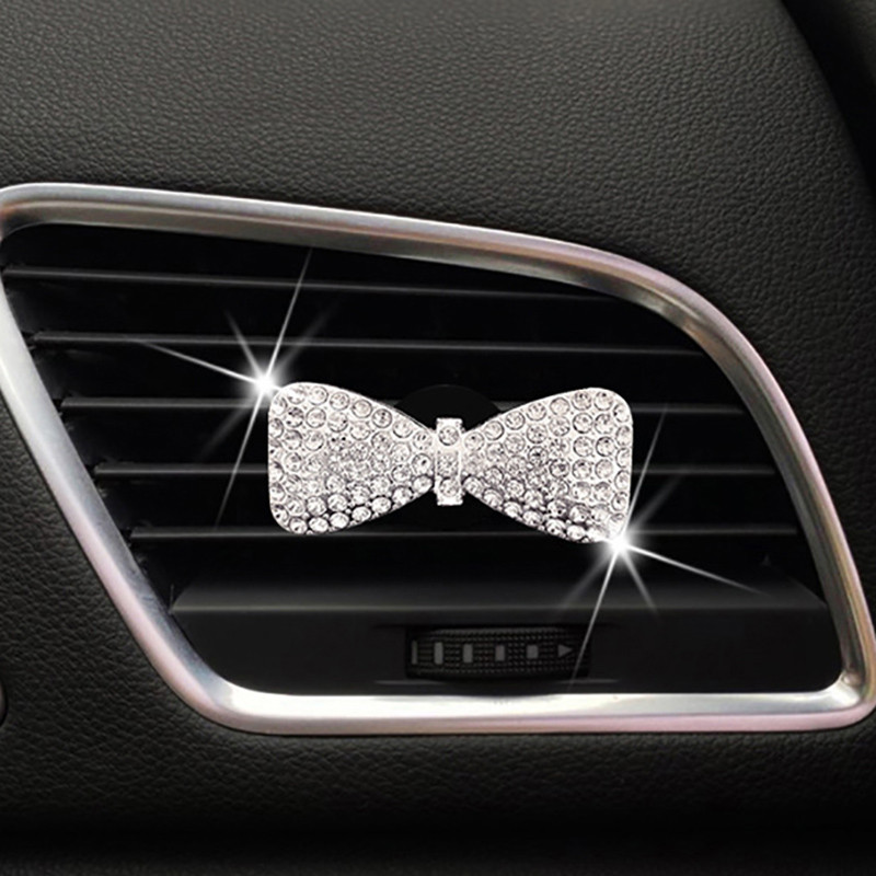 Bling Bowknot Autókiegészítők Lányok Ajándék Autós Parfüm Clip Ízesítés Autó Aroma Diffúzor Díszek Autó dekor Belső Leesés