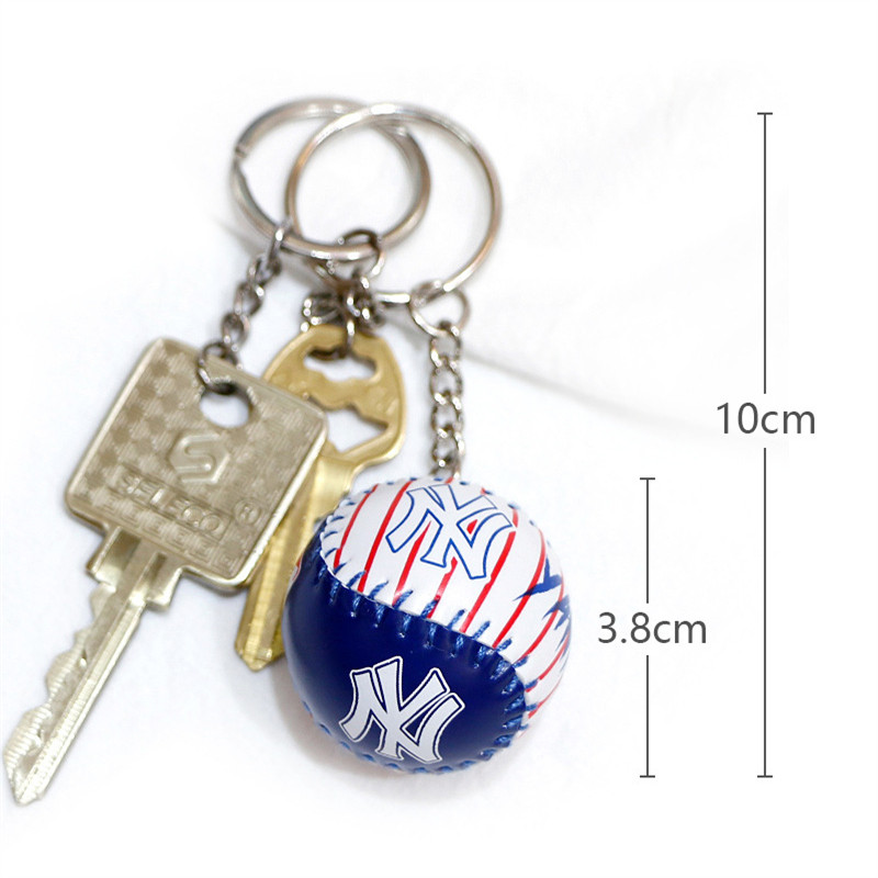 Szimulációs Baseball Kulcstartó Divat Cool Tide Hátizsák Táska Autós Kulcs Medál Kiegészítők Báj Kulcstartó Ajándékozzon legjobb barátjának