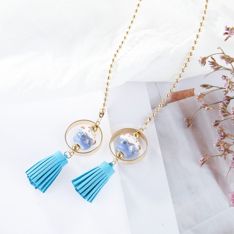 Keramički Lucky Cat Privjesci za automobil Rese Ogledalo automobila Viseći ukrasi Auto dekoracija u automobilu Dodatak za djevojčice Pokloni Auto privjesak