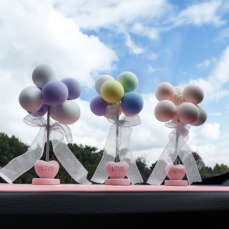 Balon za kimanje s instrumentima u automobilu Igračke Proljeće Lutka koja trese glavom Ružičasti automobilski dodatak za djevojčice Ukrasi na automobilu