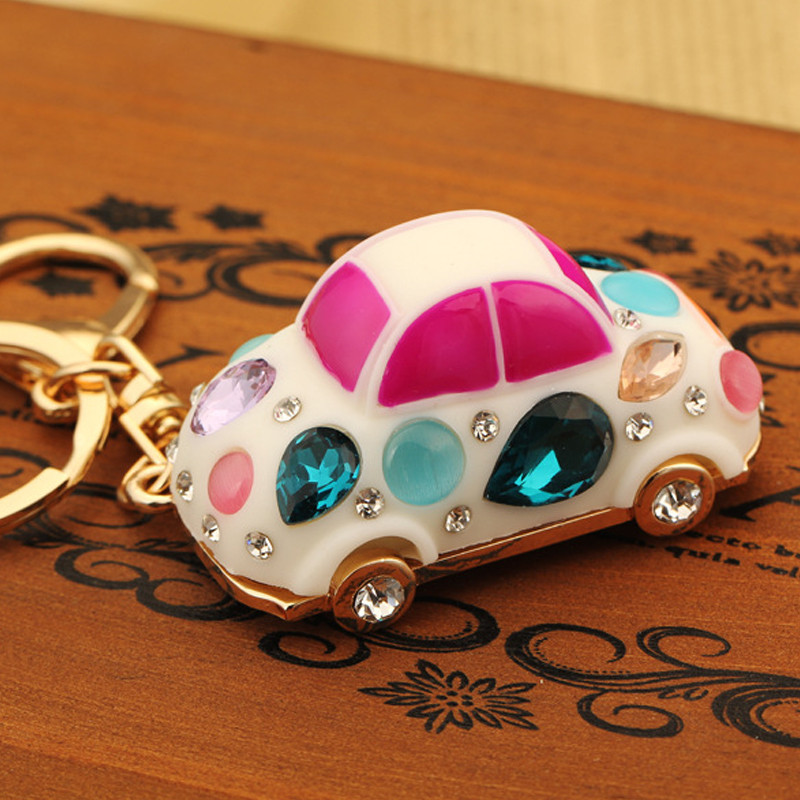 Kreativni auto privjesak za ključeve Novi metalni držač za ključeve Modna torba Šarm Dodaci Rhinestones Privjesak za ključeve Nakit Poklon