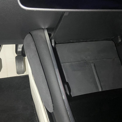 Autó térdvédő párna mikroszálas bőr középkonzol láb combtámasz belső rugalmas párna kiegészítők Tesla Model 3/Y modellhez