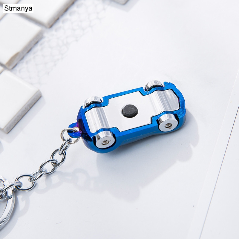 Naujas vyriškas metalinis raktų pakabukas Moteriškas automobilinis raktų pakabukas su LED lempute, žavus automobilio raktų pakabukas, karštas raktų laikiklis Geriausias dovanų papuošalas K2000