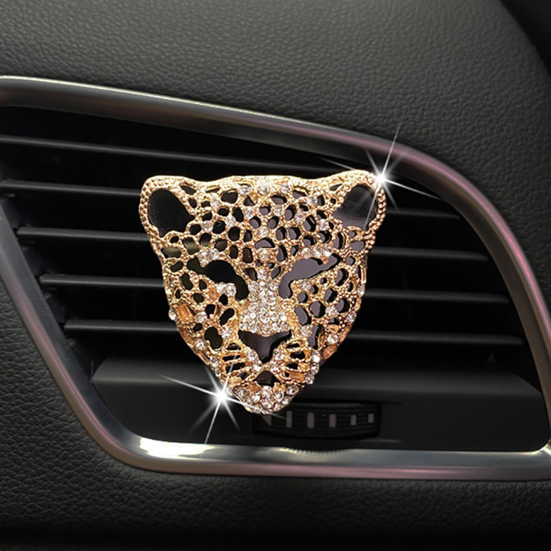 1db Crystal Leopard autós légfrissítő Auto Outlet Parfüm Clip Belső Tartozékok Autóstílusú Vent Szilárd Illat Diffúzor