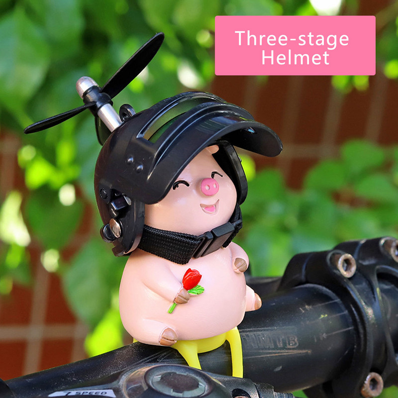 Auto armas roosa põrsake koos kiivri propelleriga tuultmurdev Duck Maanteerattamootor Kiiver Ratsutamine Jalgrattasõit Autotarvikud Dekoratsioon