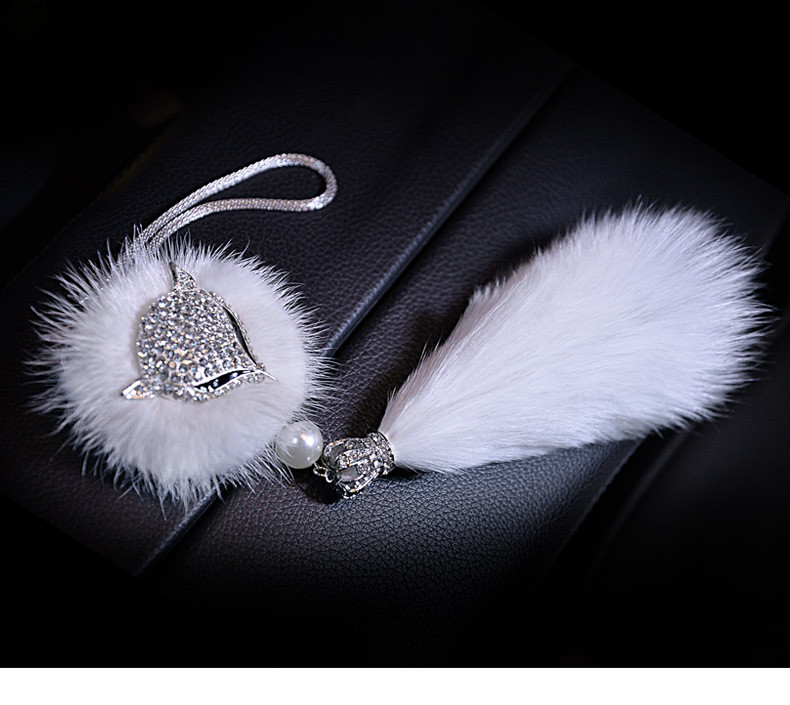 Autó Crystal Bling Fox plüss szőrme farok golyós medál állat autó belső dekoráció hátulnézet tükör dísztartozékok nőknek