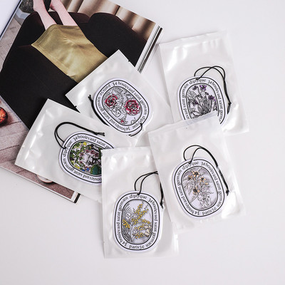 Eredeti Smell Diptyques Auto Scent Parfüm Női Autós Légfrissítő Tartós Illat Lógó Autós Parfüm Tartozékok
