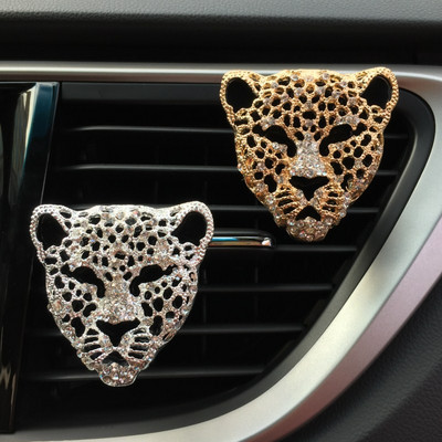 Bling autós légfrissítő az autó belső dekorációjában aroma autó diffúzor szellőző klip Diamond Leopard tömör parfüm lányoknak autós kiegészítők