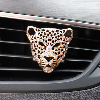 Bling autós légfrissítő az autó belső dekorációjában aroma autó diffúzor szellőző klip Diamond Leopard tömör parfüm lányoknak autós kiegészítők