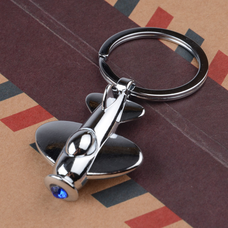 Brelocuri metalice de bună calitate Mini luptător pandantiv Accesorii pentru geantă Strasuri avioană Breloc mașină Breloc nou K1732