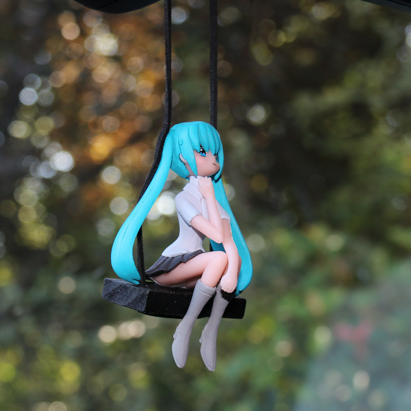 Autó medál Decor Sailor Moon Swing akciófigura Függő Gadget Automatikus visszapillantó tükör Női Dísz Belső Voiture Tartozék