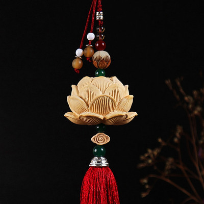 Tiyana Boxwood Carving Autó Belső Dekoráció Női Díszek Boutique Lotus 3D autós medál Áldás Lucky Travel Car Gadget