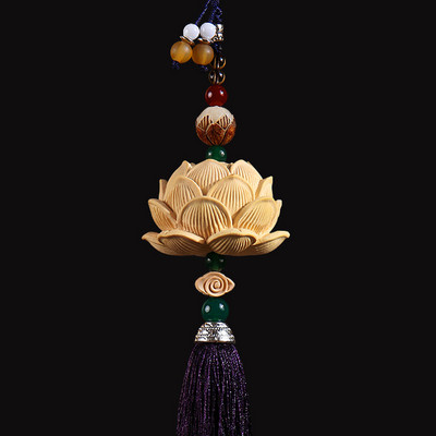 Tiyana Boxwood Carving Autó Belső Dekoráció Női Díszek Boutique Lotus 3D autós medál Áldás Lucky Travel Car Gadget