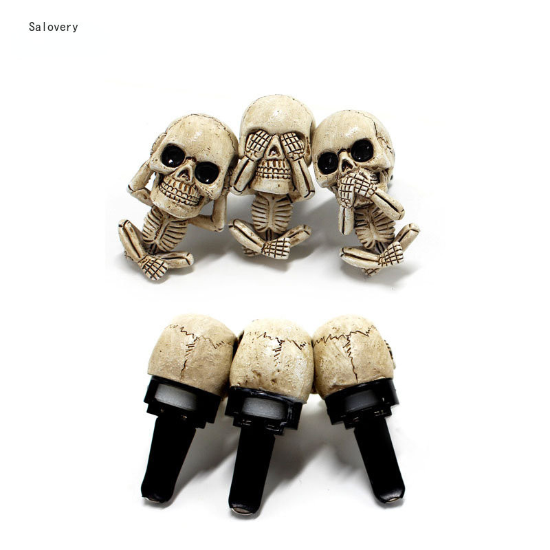 Accesorii noi amuzante pentru mașini Parfum Odorizant Craniu Decorare interioară auto Aer condiționat Mașină Priză de aer Clip de parfum