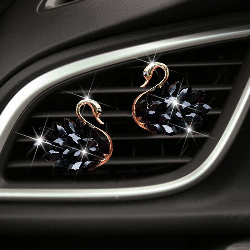 Automobilių oro gaiviklis Oro kondicionierius Oro išleidimo anga Swan Diamond Aromaterapija Automobilių kvepalų segtukas Mieli automobilio salono priedai