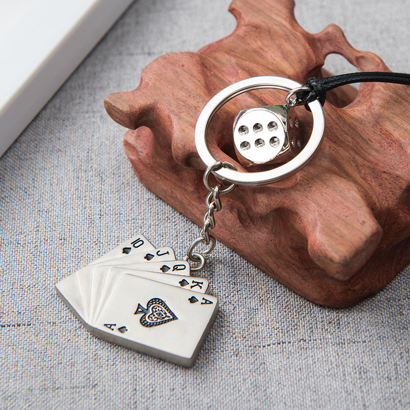 BROSHOO Automobilinis pakabukas Kazino pokerio stiliaus automobilio vidaus apdaila galinio vaizdo veidrodėlio pakabukas madingi metaliniai automobilio pakabinimo priedai