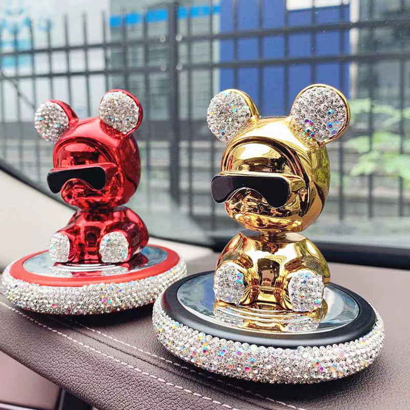 Crystal Creative animacinių filmų lėlė Mielas meškiukas Automobilio papuošalai Centrinė konsolė Vidaus apdaila Priedai Automobilių kvepalai Dovanos