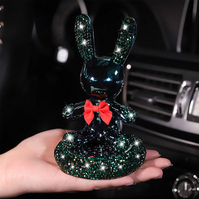 Prabangus krištolinis automobilio interjeras, mielas triušis, purtantis galvą, lėlės papuošalai, kvepalai, automobilių centrinė konsolė, dekoratyvūs automobilių priedai