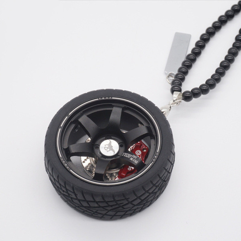 Cadou creativ Pandantive pentru mașină Odorizant butuc roată Parfum Oglinda retrovizoare suspendată Decorare Accesorii pentru interiorul mașinii