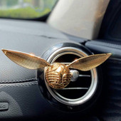 Golden Snitch autódíszek ötvözött autó szellőzőnyílások parfüm klip légfrissítő autó belső illat dekoráció
