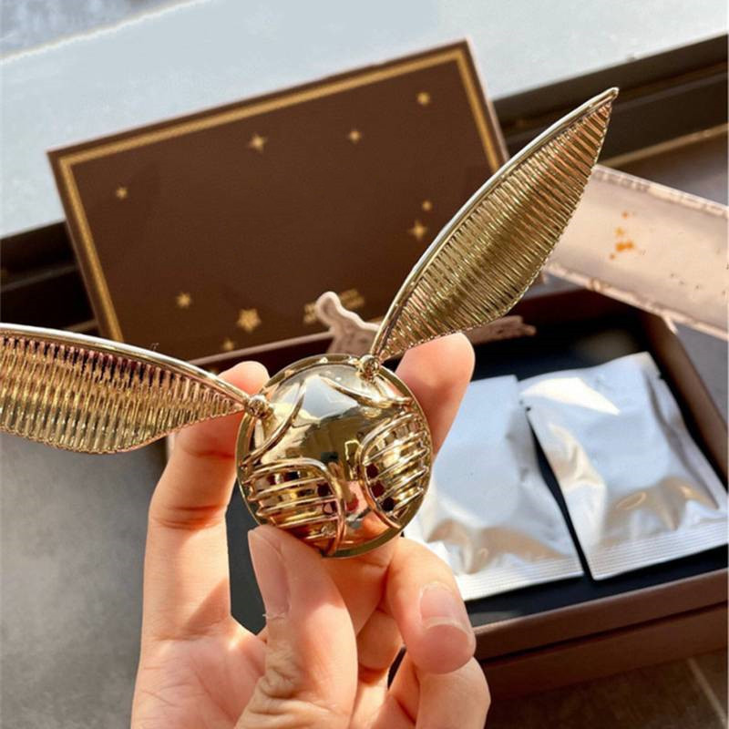 Golden Snitch autódíszek ötvözött autó szellőzőnyílások parfüm klip légfrissítő autó belső illat dekoráció