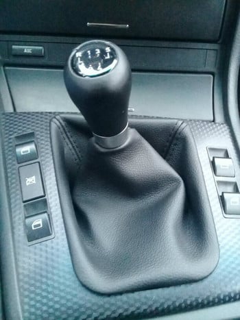 Αυτοκίνητο Gear Stick Χειροκίνητη μπότα αλλαγής μαύρη δερμάτινη μπότα Πλαστικό πλαίσιο για BMW E30 E36 E39 E46 E81 E82 E87 E88 E90 E91 E92 E93 E60