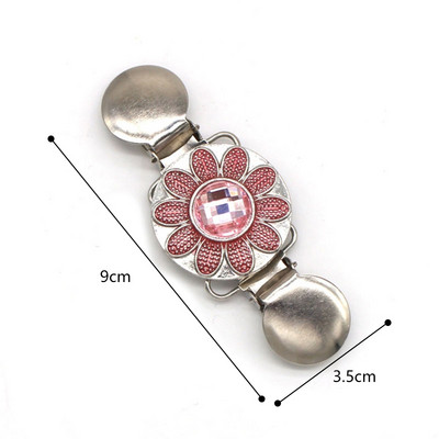 1 DB Retro Cardigan Clip Cape Kendő ing Pulóver Gallér Duck Clip Pearl Strasszos Blúz Csat Ruházat Dekoráció Bross Pin