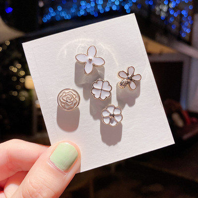 5/10 бр./опаковка Сладки емайлирани брошки Игли Перлено деколте Малка яка Ревер Игла Катарама Хиджаб Фиксирани дрехи Брошка Шал Комплекти бижута