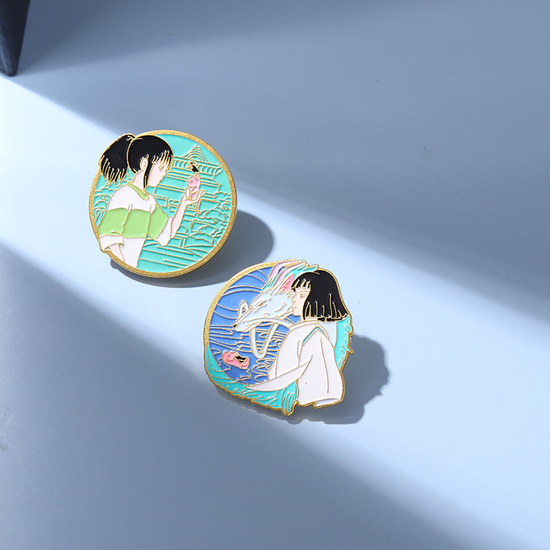 Copilărie Anime Smalț Pin Dragon Haku Chihiro Cărbune Calcifer Jiji Broșă Insigna cu revere Film de desene animate Bijuterii Cadou pentru fani Copii
