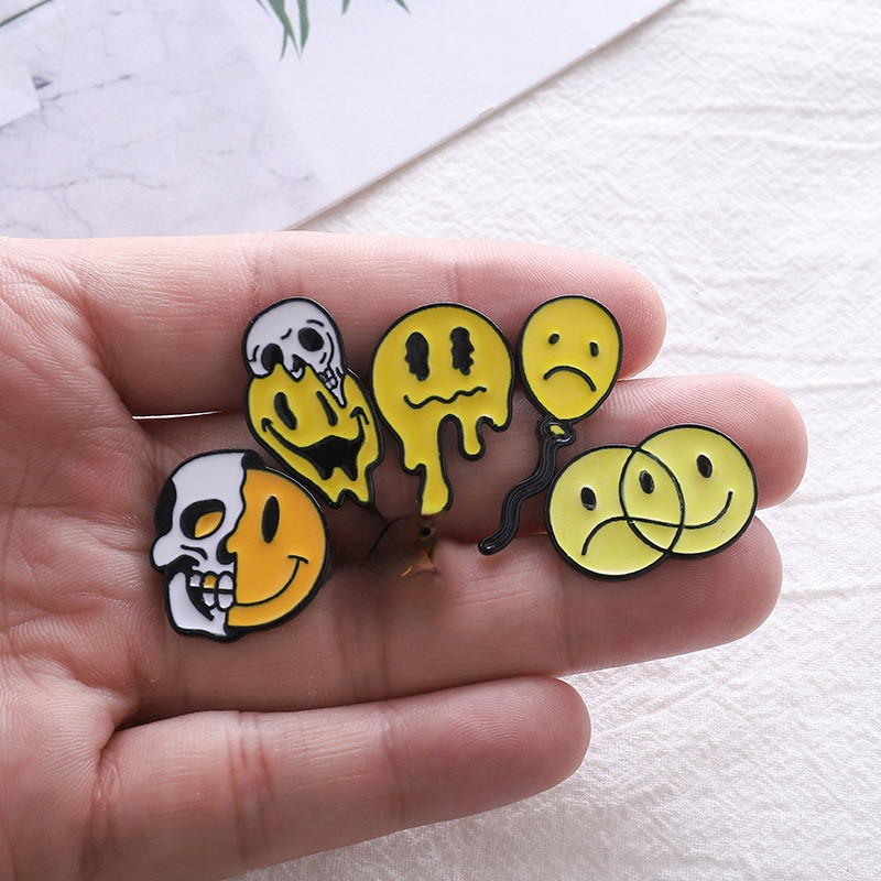 Insigne cu craniu Broșe email pentru femei Anime smiley ace Broșă metal Insigne emailate pe haine Horror Deadpool Avatar Insigne