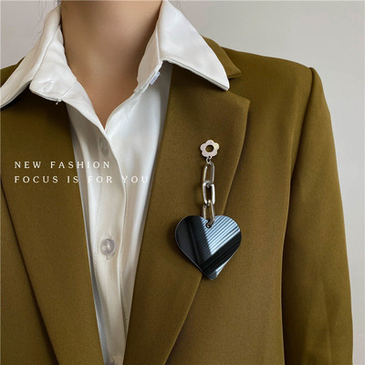 Broșă cu pandantiv cu ciucuri întunecate pentru bărbați și femei, broșe vintage cu strasuri, baroce, punk, stați, gotice, Harajuku, bijuterii de stradă