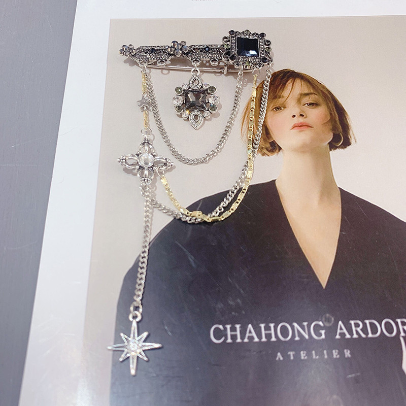 Broșă cu pandantiv cu ciucuri întunecate pentru bărbați și femei, broșe vintage cu strasuri, baroce, punk, stați, gotice, Harajuku, bijuterii de stradă