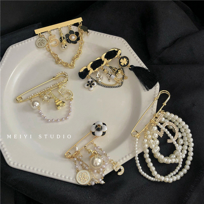 Broșă gotică de lux cu ciucuri pentru bărbați, femei, imitație de perle, broșe vintage cu strasuri, Punk Stay Harajuku, bijuterii