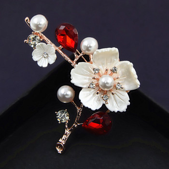 Καρφίτσες Shell And Pearl Flower για γυναίκες Κομψή καρφίτσα μόδας Κόκκινη κρυστάλλινη καρφίτσα Γαμήλια κοσμήματα υψηλής ποιότητας 2022