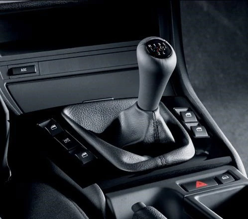 Šviečia BMW pavarų rankenėlė E30 E34 E36 E39 E39 E46 E87 Bmw pavarų rankenėlė Automobilis BMW 2021 BMW automobiliui