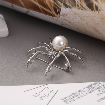 Broșă unisex cu perle retro păianjen de ultimă generație de afaceri cu insecte pentru costum, jachetă, accesorii pentru haine de petrecere, bijuterii metalice animale pentru femei