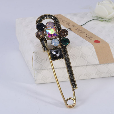 Broșe Crytsal Safe Pin pentru femei Broșă mare vintage, design de primăvară, broșă pentru pulover, strasuri, corsaj, cadou 2022