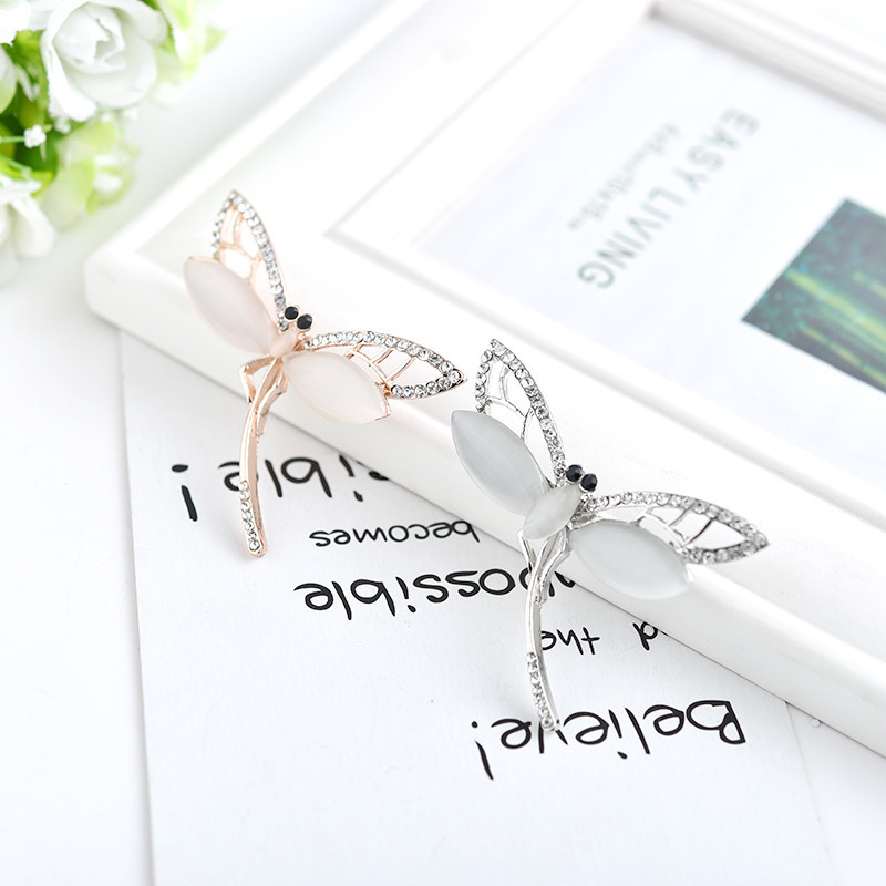 TODOX Opal Stone broșe femei minunate desene animate cristal fluture animal insectă stras ace bărbat înger model cadouri multi stil