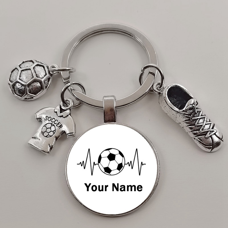 Futbola DIY atslēgu piekariņš ar pielāgotu nosaukumu, lai spēlētu futbolu zēnu atslēgu piekariņš, DIY atslēgu piekariņš futbola mīļotājiem