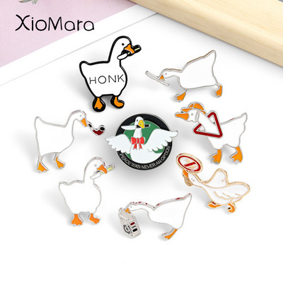 Zománcos tűk Tőrlúd hajtóka Angry Goose késes brossok Tartozékok táskához kabát hátizsák díszítő ékszerek