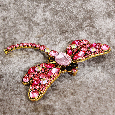 Kristály Vintage szitakötő brossok Női Nagy Rovar Bross Pin Divat Ruha Kabát Kiegészítők Aranyos ékszerek