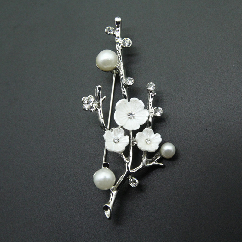 Broșe din flori de prun naturale realizate manual Ace pentru femeie, vintage, buchet de broșă cu perle de apă dulce, pentru petrecerea de nuntă