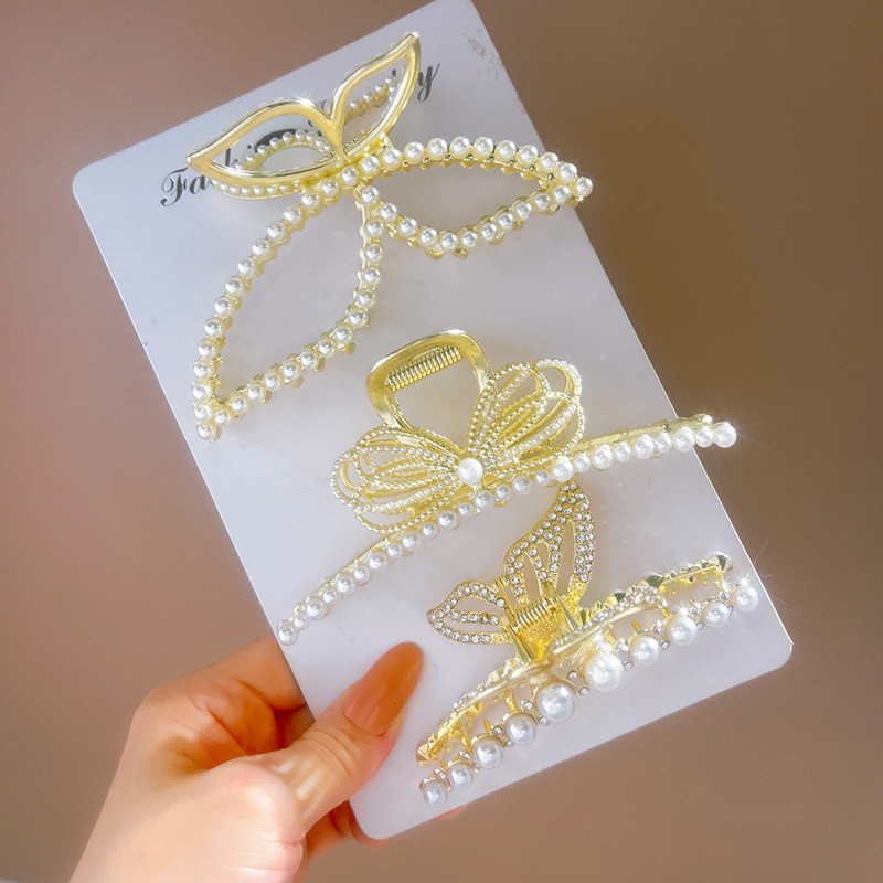 Korea Large Pearl Hair Claw Clip за жени Инструмент за дебела коса Butterfly Bowknot Gold Metal Geometric Hair Clamp Аксесоари
