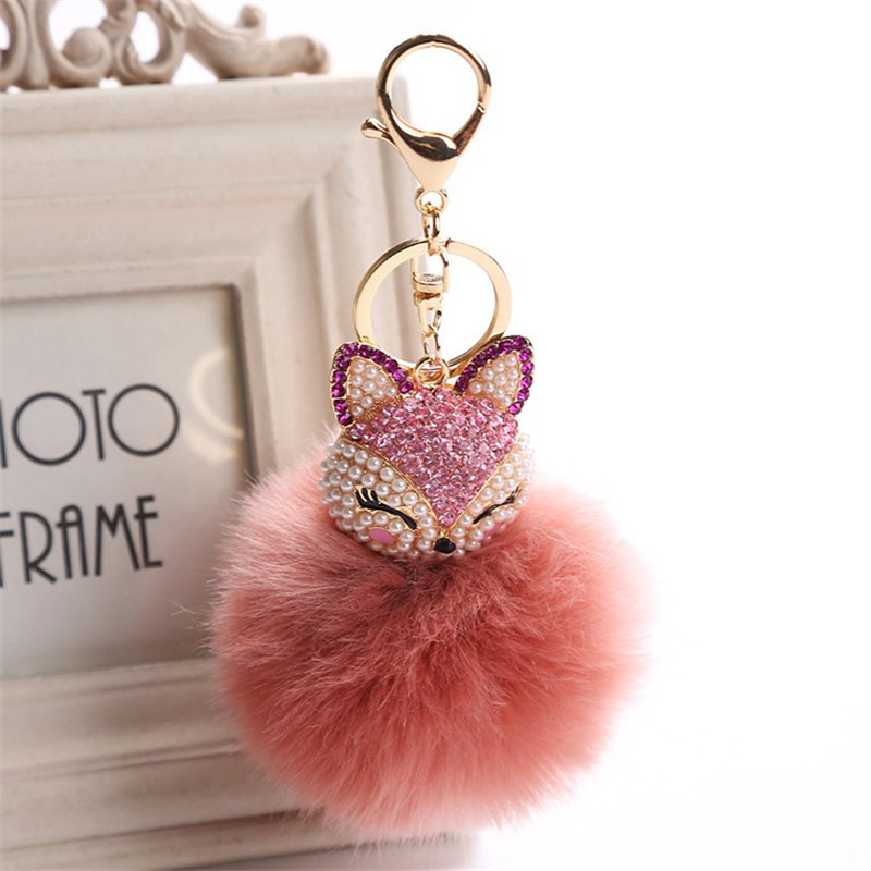 Charms Crystal Faux Fox Fur Keychain Дамски дрънкулки Чанти за окачване Автомобилен ключодържател Ключодържател Играчка Подаръци Llaveros Бижута Висулки