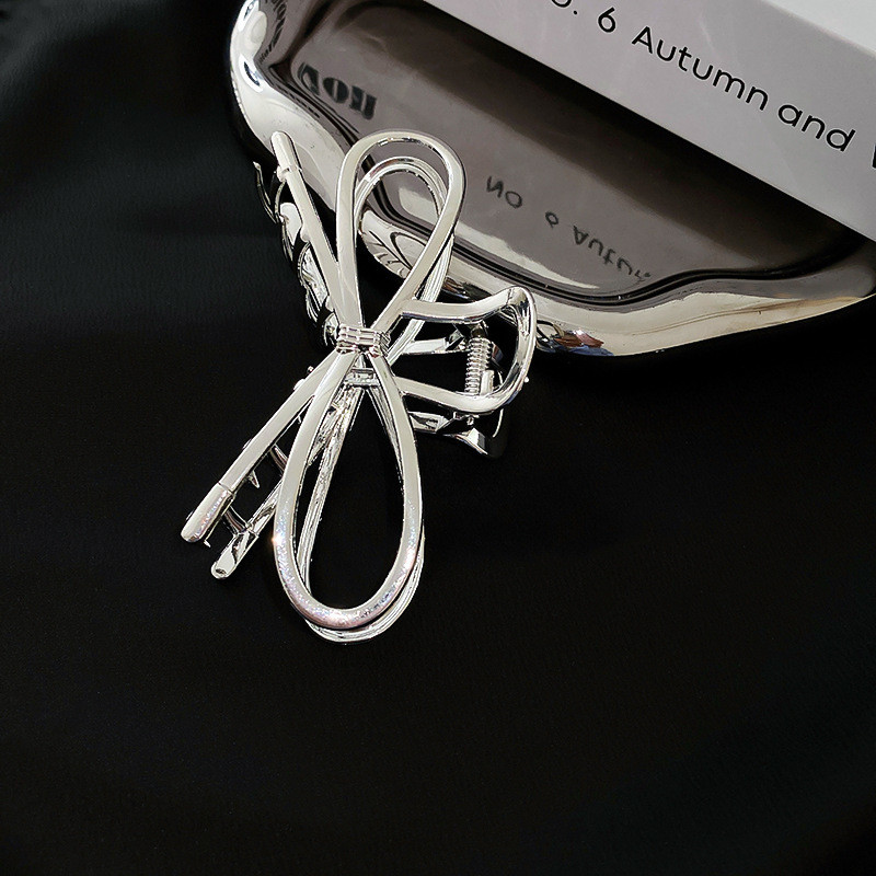 Big Bowknot Punk Metal Gold Silver Щипки за коса Мода Корея Cross Bow Crab Claw Clip Hairgrip Аксесоари за коса за жени Нови